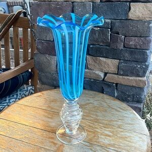 Vtg 14"  Blue Hand Blown White Spiral Glass Vase Ruffled Top Clear Base
